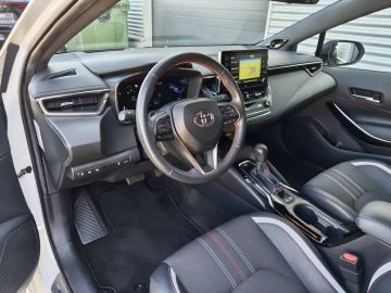 Toyota Corolla Touring Sports